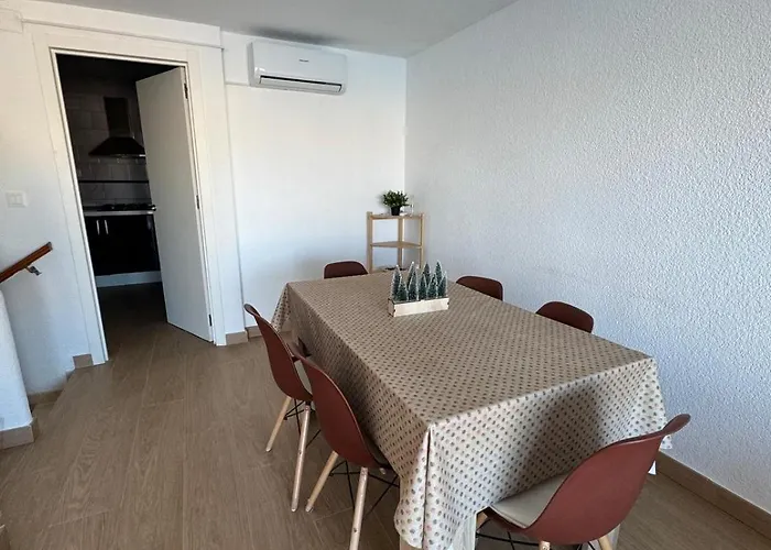 Bonito Triplex Con Increibles Vistas بيت للعطل *